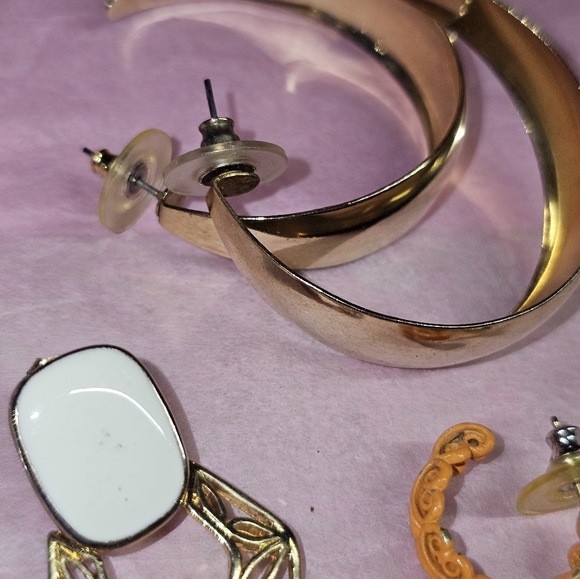 Earring Bundle - Picture 3 of 7